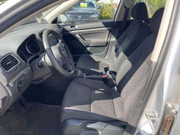 Volkswagen Golf - 9