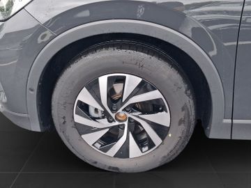 Volkswagen Tiguan - 7