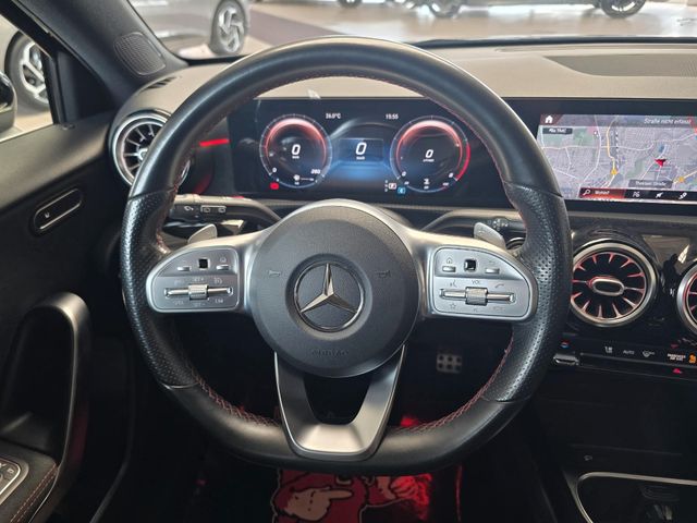 MERCEDES-BENZ A 220 — Foto 16