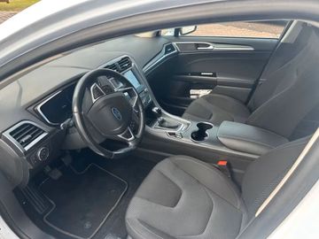 Ford Mondeo - 10