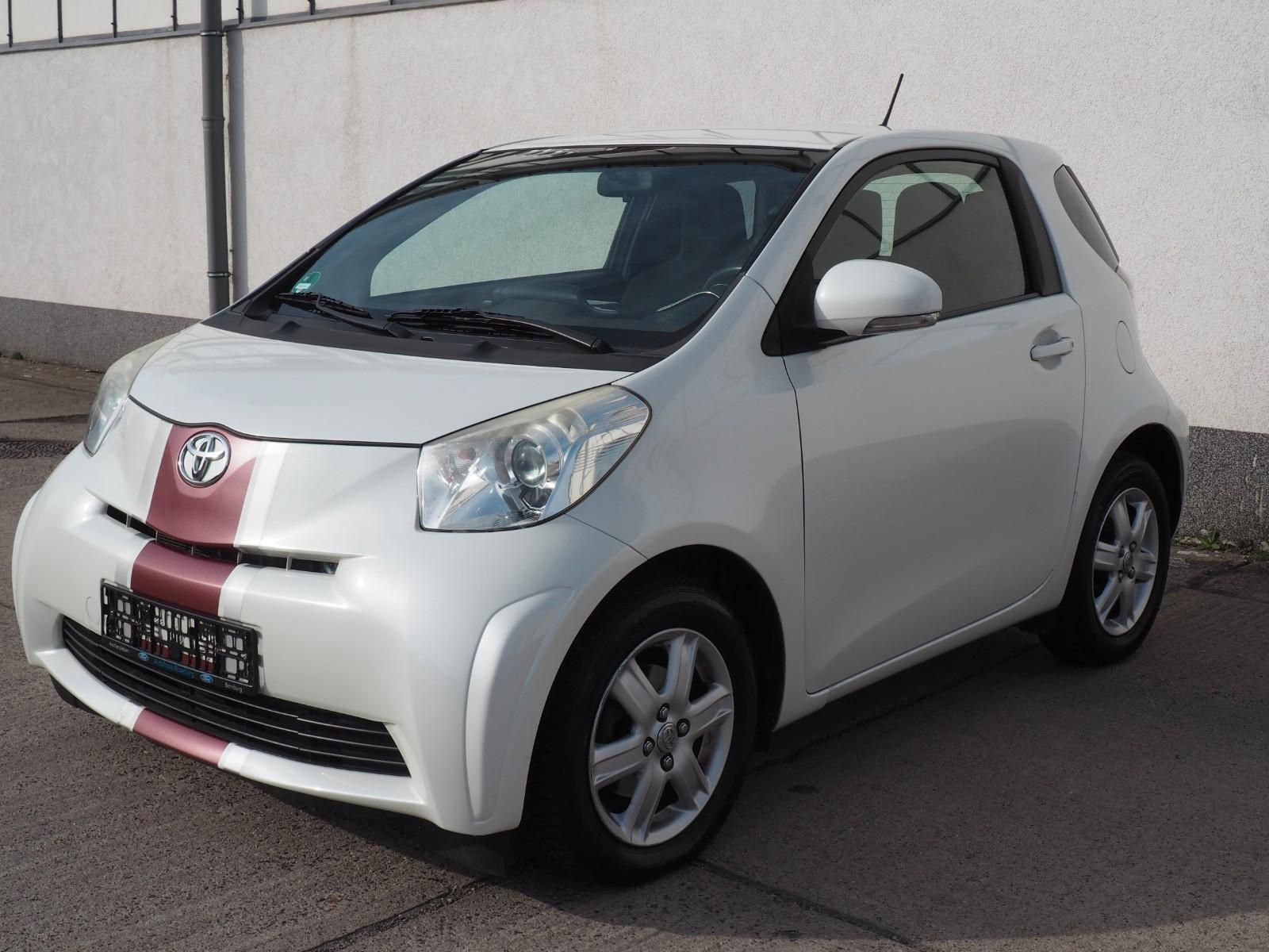 Toyota IQ Basis TÜV-SERVICE NEU Perlmutweiß 4-5L verb.