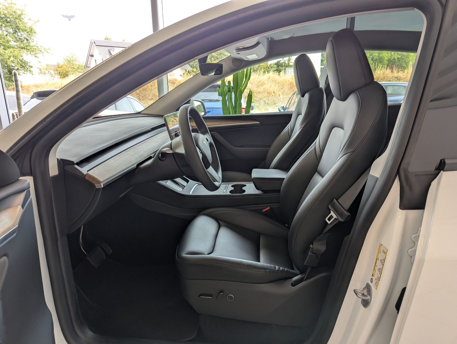 Tesla Model Y Long Range Dual AWD EAP AHK SOH-93,7% foto 14