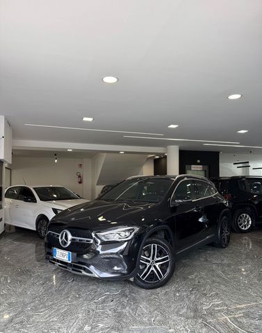 MERCEDES-BENZ Mercedes-benz GLA 200 d Automatic Sport Plus