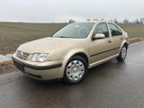 Volkswagen VW Bora 1,6 TÜV neue - Volkswagen Bora: 1.6