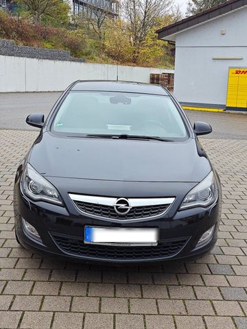 Opel Astra 1.4 Turbo Sport 103kW Sport