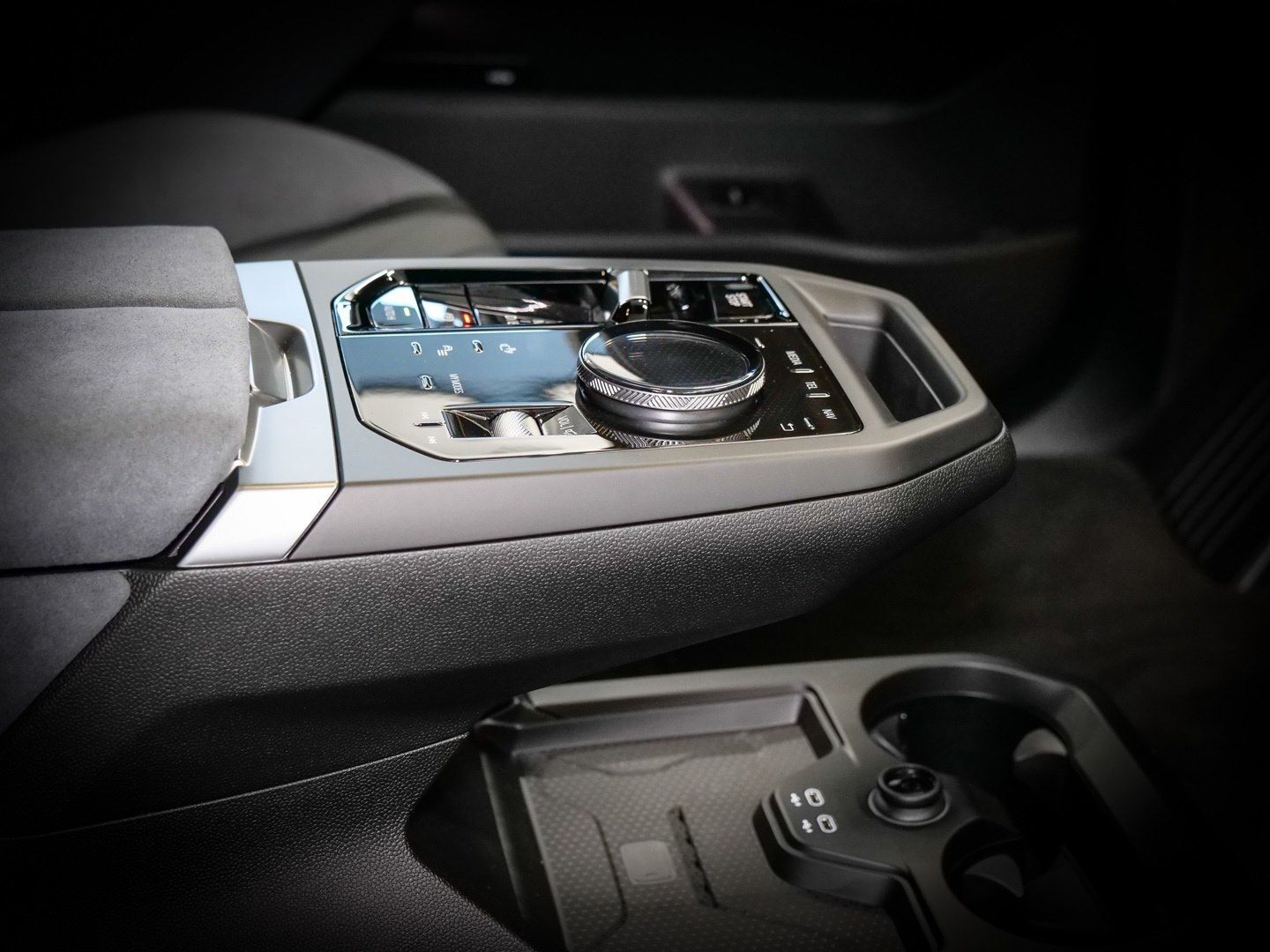 BMW iX - Bild 18