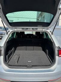 Volkswagen Passat Variant - 10