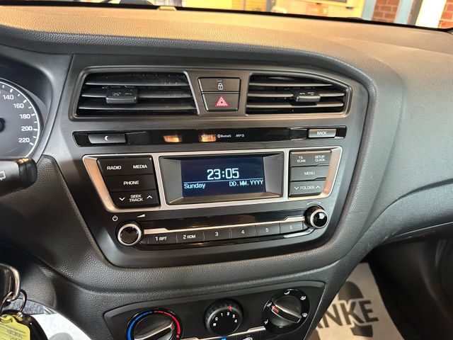Hyundai i20 1.0 T-GDI 74kW blue Active Passion