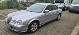 Jaguar S-Type 3 L V6 Executive Executive - silberne Jaguar S-Type