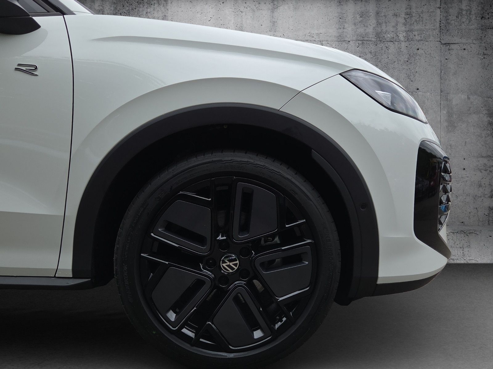 T-Roc R-Line 1.5 eTSI OPF DSG IQ.Light RFK AHK
