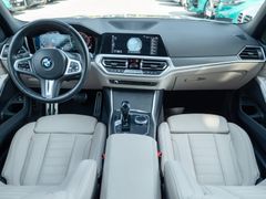 BMW 330 – 14 / 32