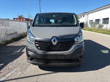 Renault Trafic - 2