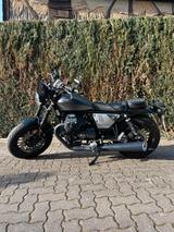 Moto Guzzi V9 Bobber Special Edition,nur 4100 km,1A Zustand - Moto Guzzi V9 Bobber Special Edition