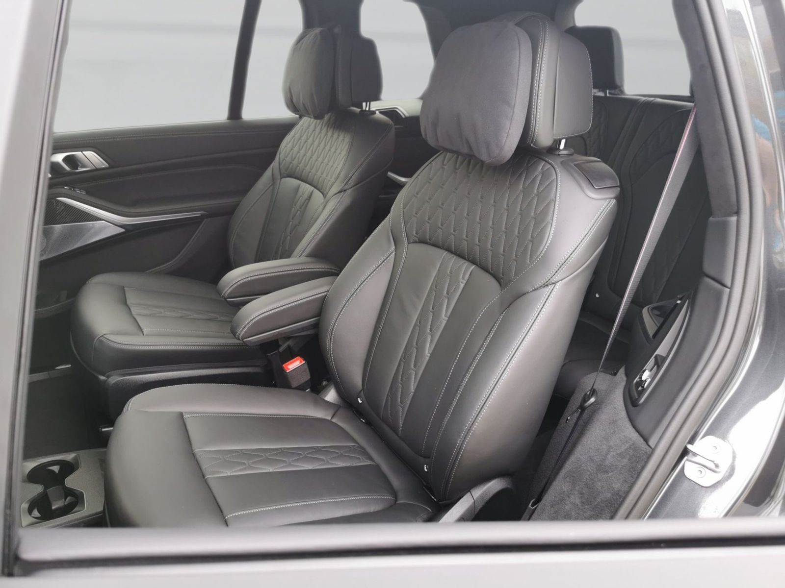 BMW X7 M60 - Bild 8
