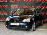 Volkswagen Golf V Lim. Tour Tempomat/Klima/PDC/Garantie - Volkswagen Golf: V Tour