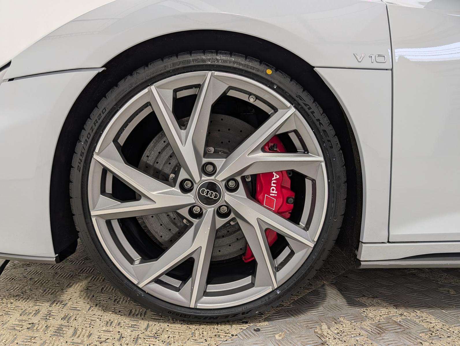 Audi R8 Coupe 5.2 V10 quattro Performance UPE: 234.6€