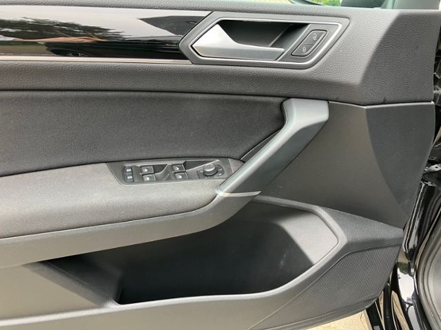 Touran 2.0 TDI Highline BMT/KLIMA/LED/NAVI/ALU