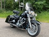 Harley-Davidson Road King Classic FLHRC  - HARLEY-DAVIDSON CLASSIC ROAD KING