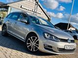 Volkswagen Golf VII Variant Allstar BMT *Bi-XENON*1.HAND* - VW Golf Gebrauchtwagen in Lübeck