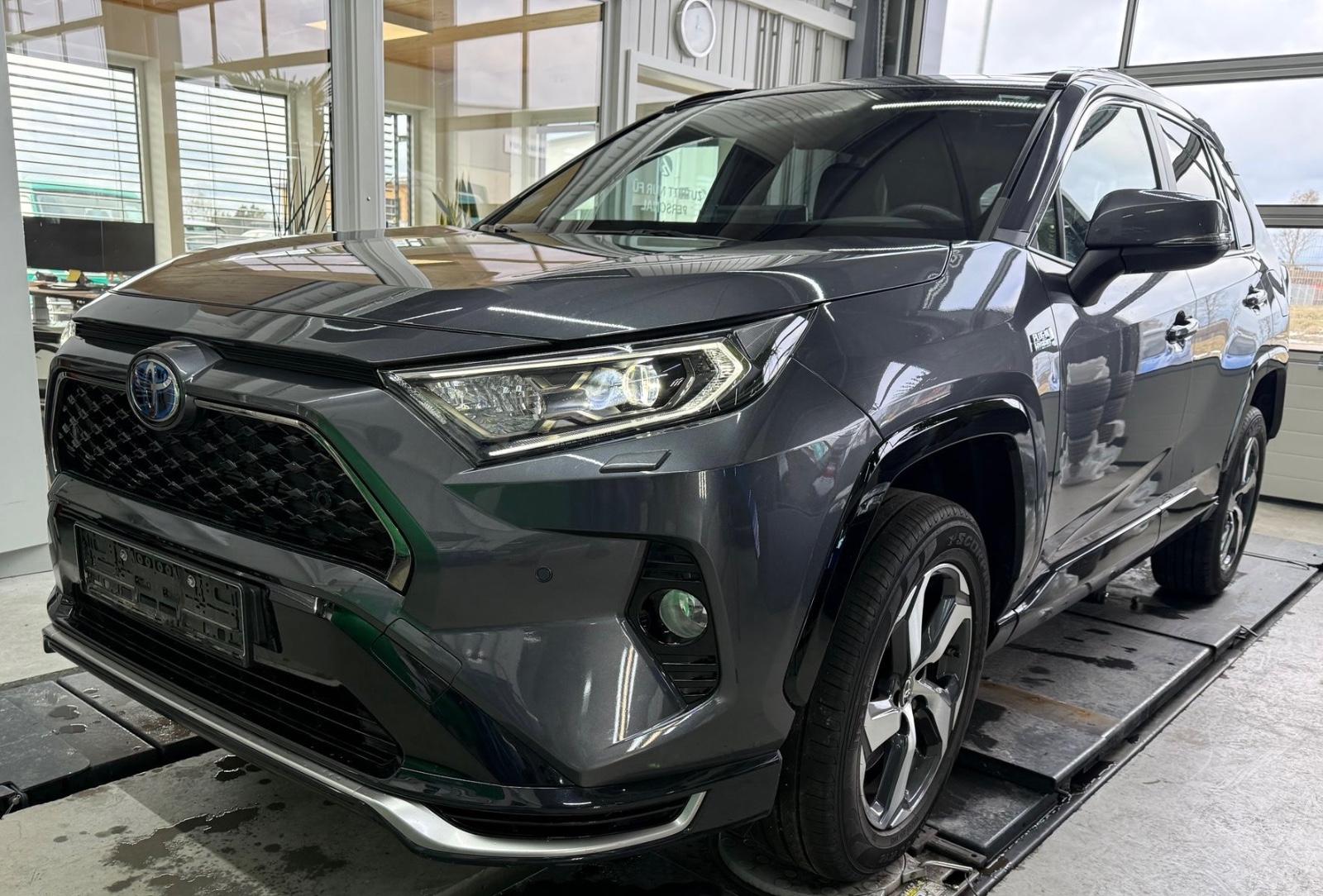 Toyota RAV 4 Plug-in Hybrid 4x4