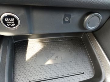 Nissan Qashqai N-Connecta EU6e MY24 1.3 DIG-T MHEV NAVI