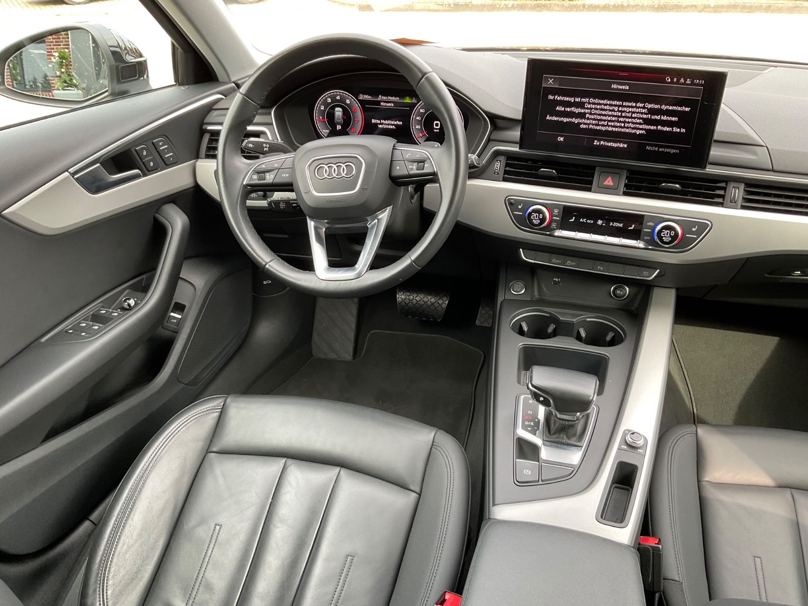 Fahrzeugabbildung Audi A4 35 TFSI S tronic Avant,CarPlay,ACC,Kamera