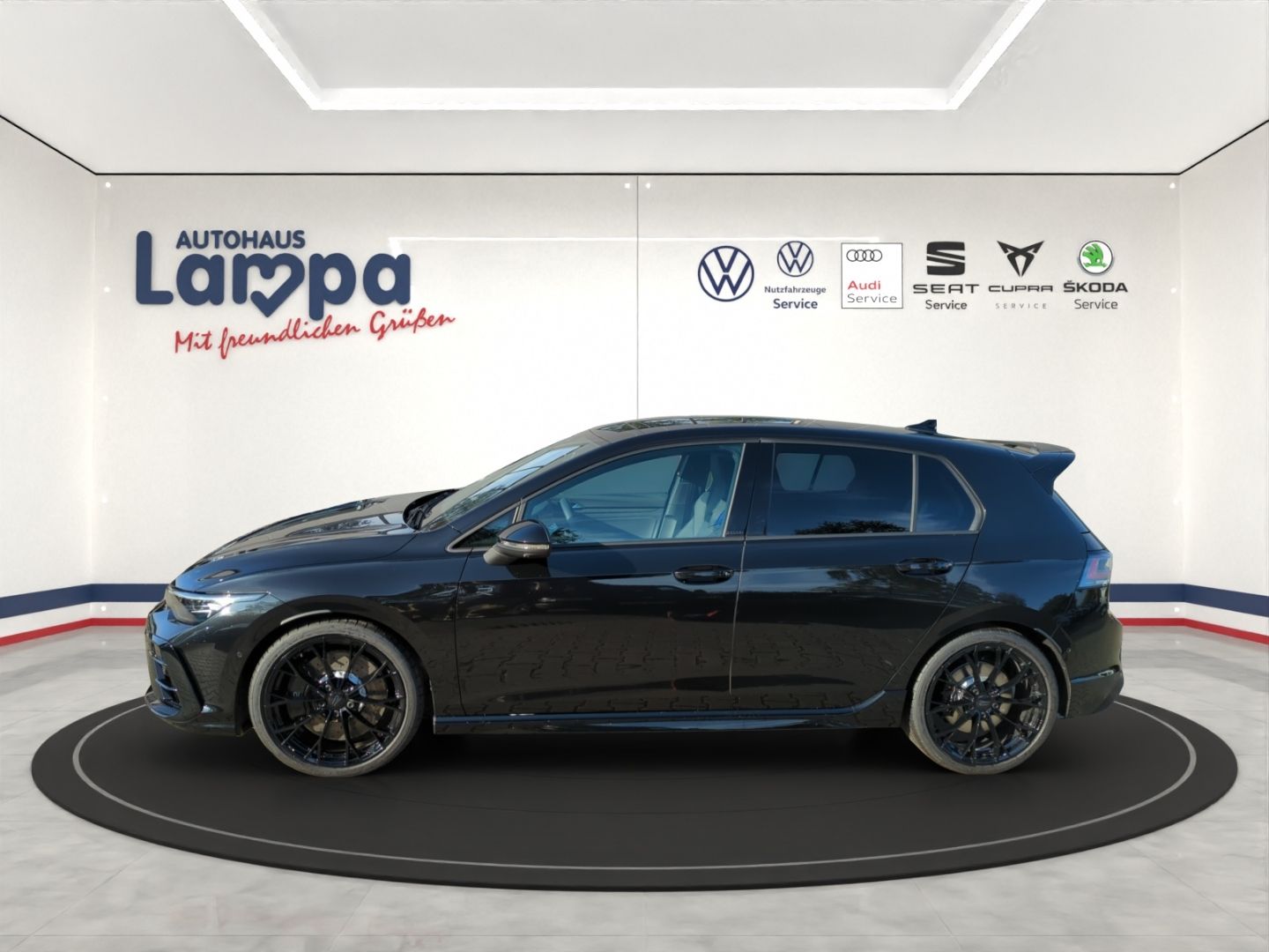 Volkswagen Golf R VIII Black 2.0 TSI DSG NAV RFK ACC MATRIX foto 2