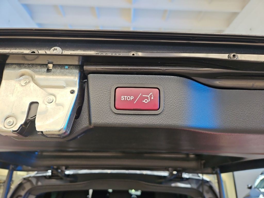 Fahrzeugabbildung Mercedes-Benz V 250 d Edition lang AMG 7 Sitze Standhz AHK LED