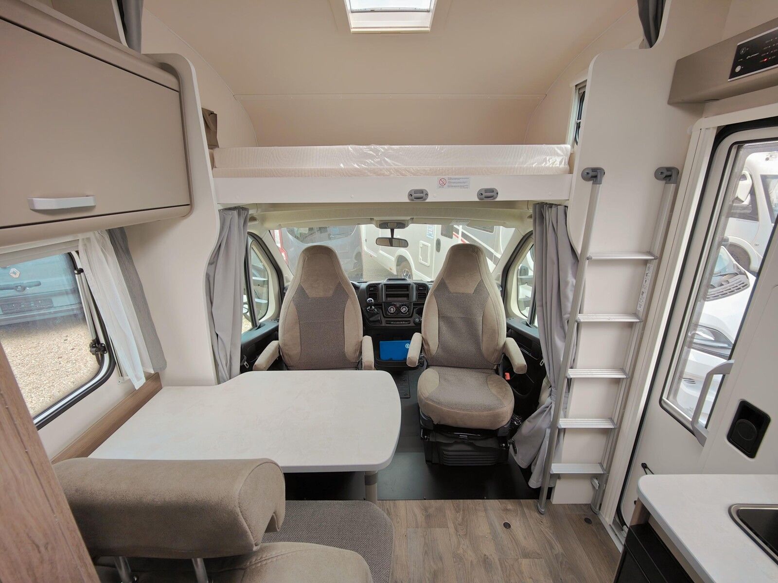 Fahrzeugabbildung Carado pro A 132 SIE SPAREN 6.594