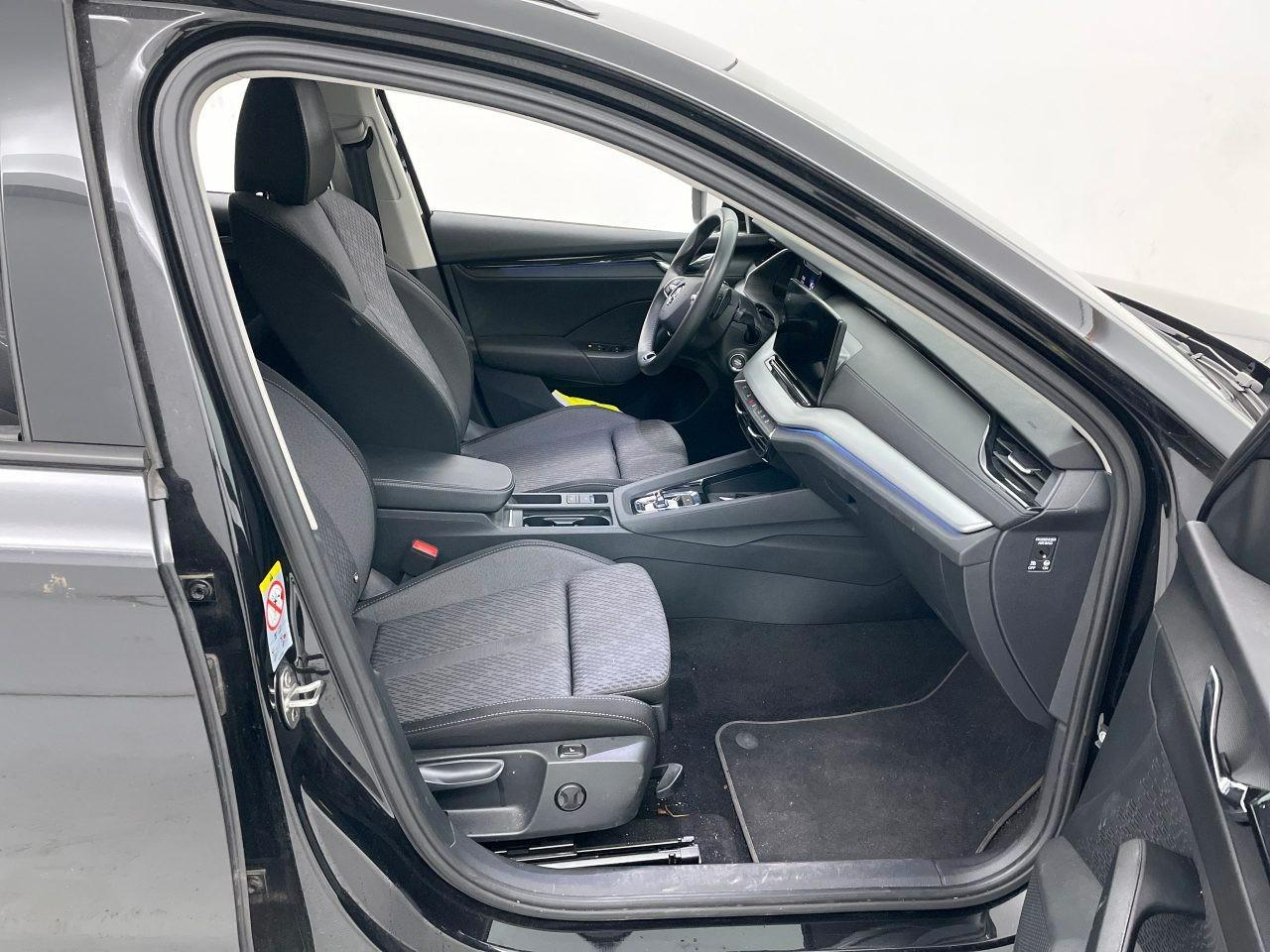 Skoda Octavia Combi Clever 2.0TDI 116PS DSG*NAVI*R.KAM