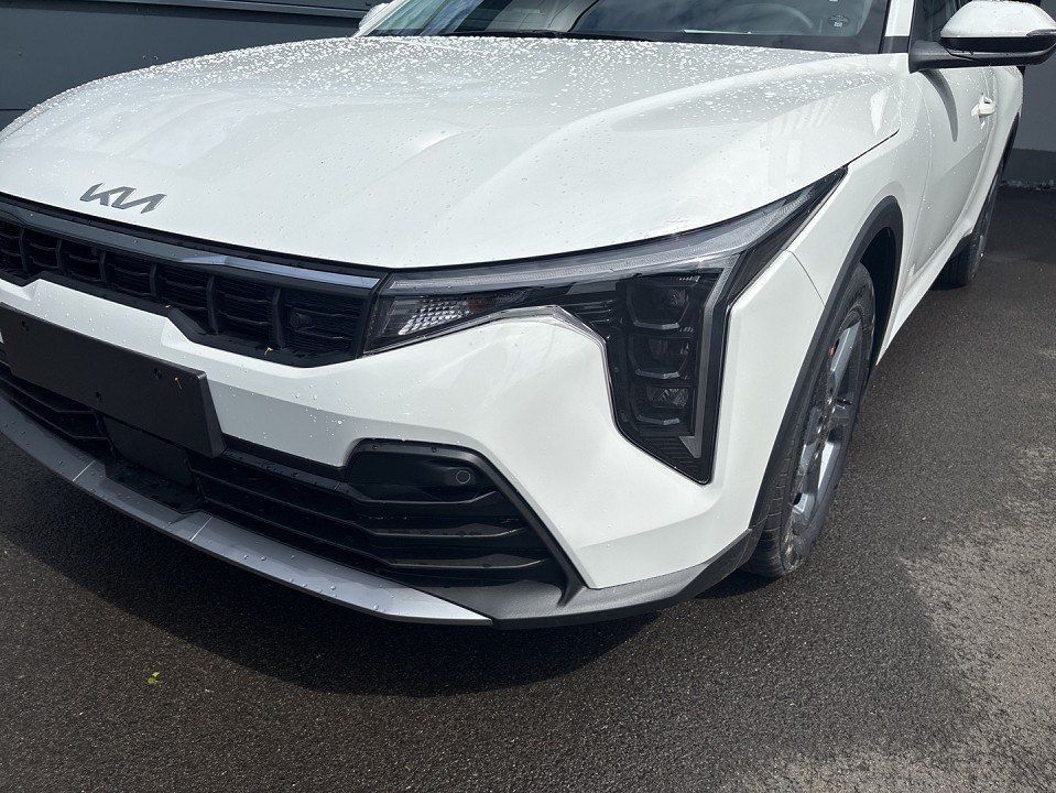 KIA K4 SW 1.6T 150 DCT VIS KOM+PRIVACY KIA K4 SW 1.6T 150 DCT VIS KOM+PRIVACY