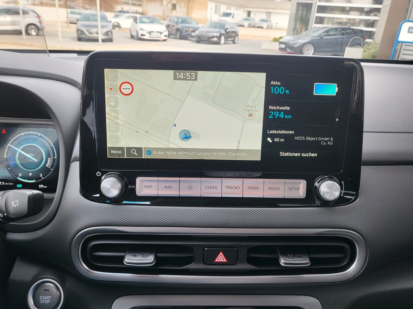 Fahrzeugabbildung Hyundai KONA Elektro TREND 100kw NAVI ASSI Wärmepumpe