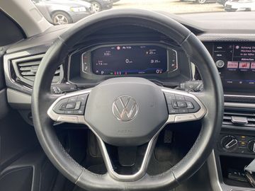 Volkswagen Polo - 7
