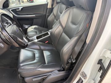 Volvo XC60 - 11