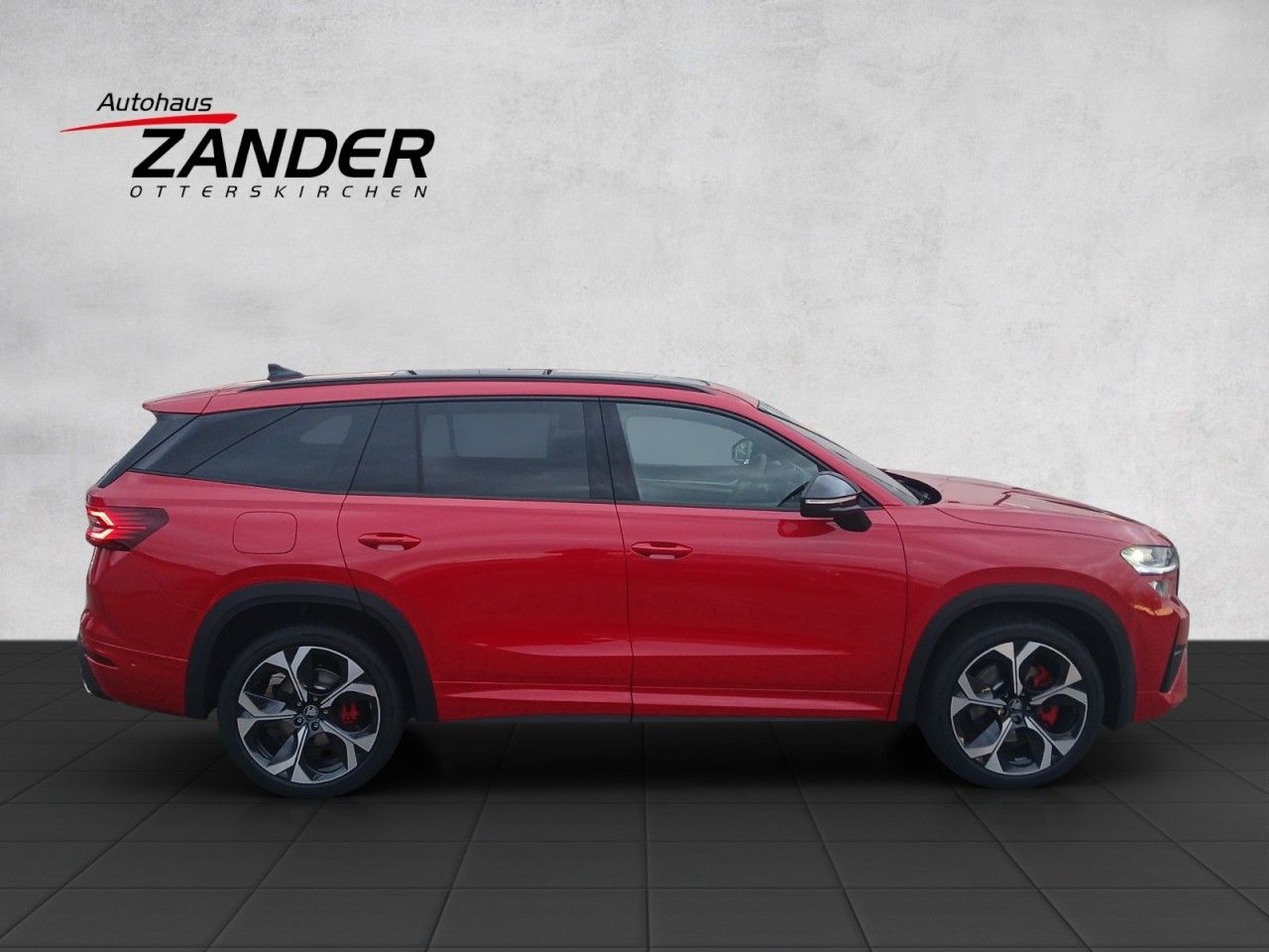 Fahrzeugabbildung SKODA Kodiaq RS 4x4 TSI 7 -Sitzer Panoramadach HeadUp