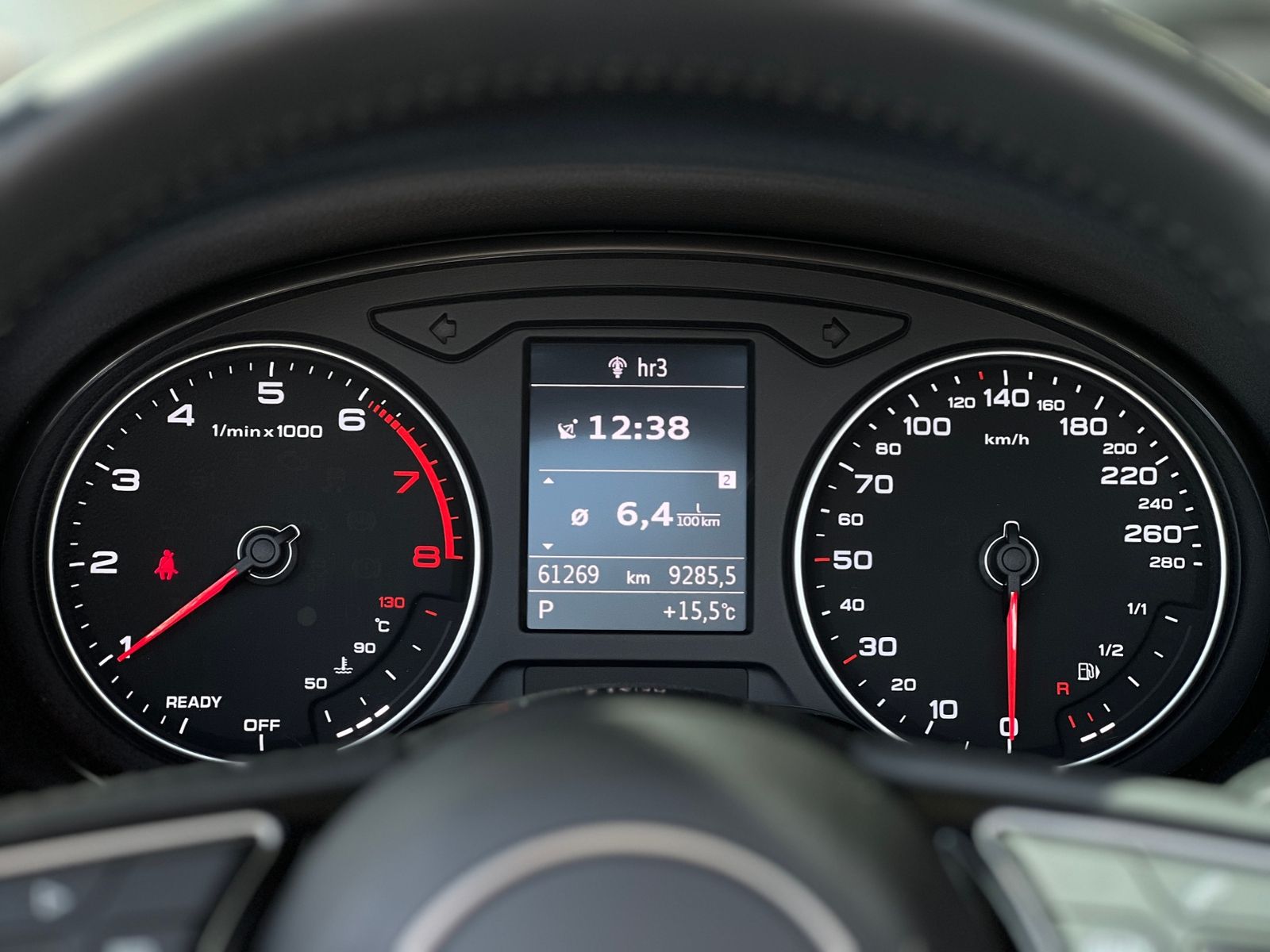 Fahrzeugabbildung Audi A3 Cabriolet 35 TFSI S line PDC XENON NAVI