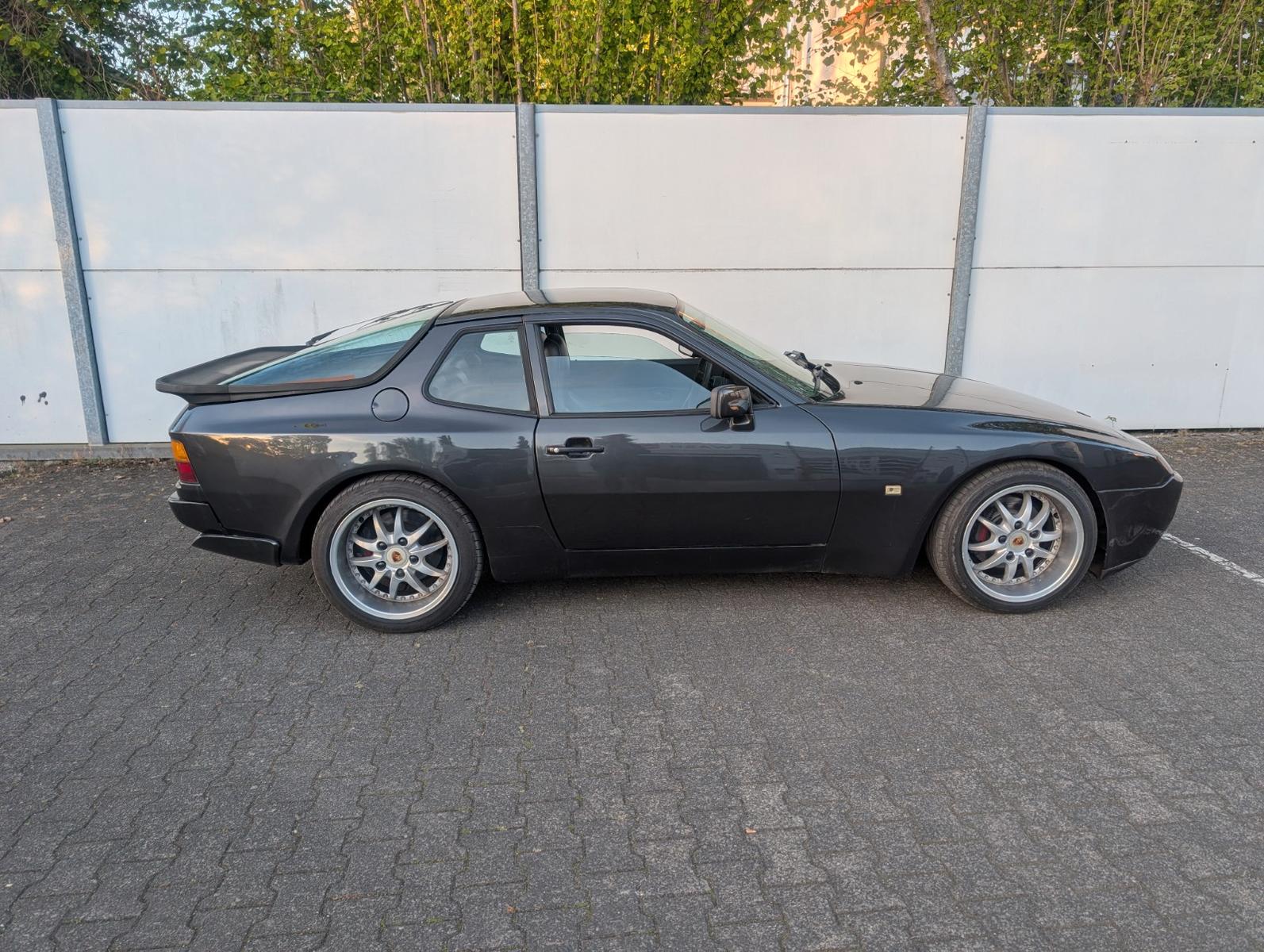 PORSCHE 944 TURBO S - 250 ch - BVM - VOLANT CUIR - PACK SPORT