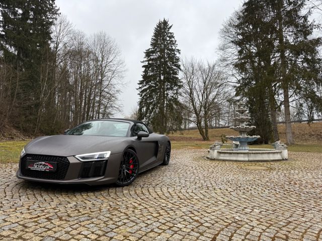 Audi R8 Spyder 5.2 quattro plus Keramik B&O Carbon