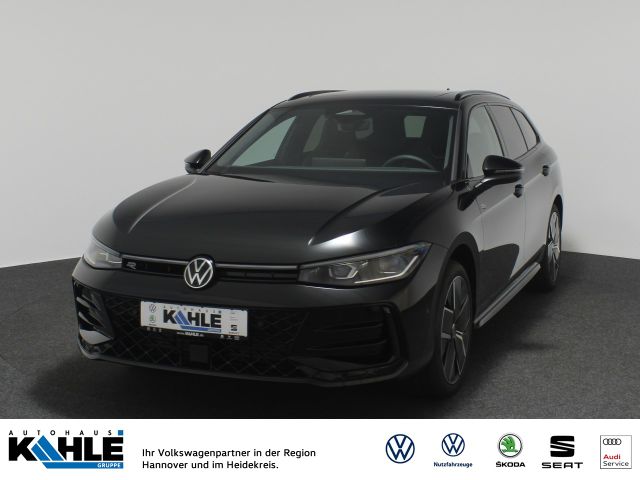 Volkswagen Passat 2.0 TDI DSG R-Line SIGNATURE PANO HUD DCC