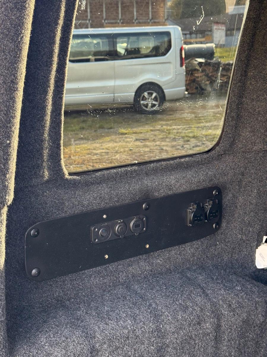 Volkswagen Caddy 2011 — photo 13