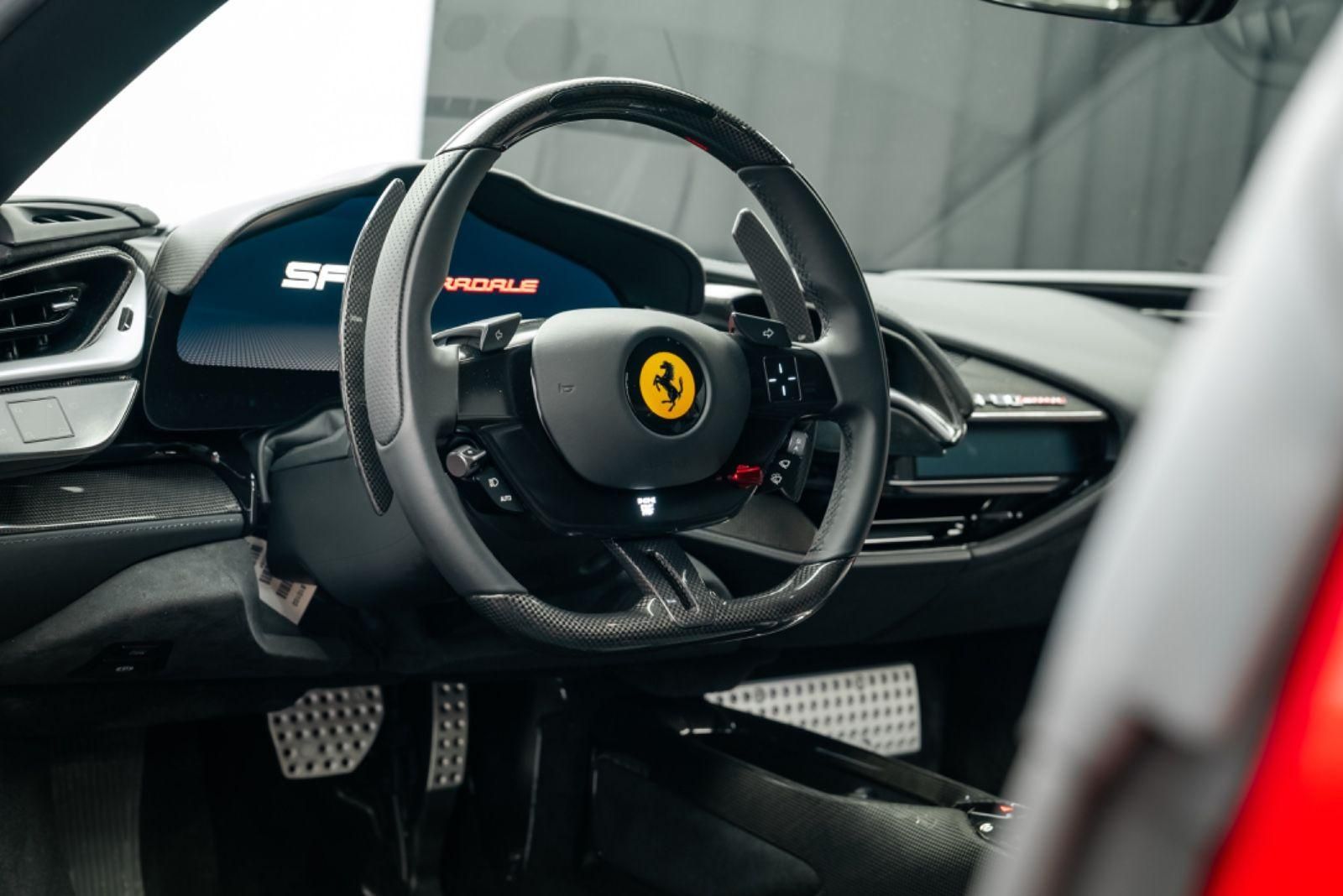 Fahrzeugabbildung Ferrari SF90 Stradale FIORANO/CARBON/CAM