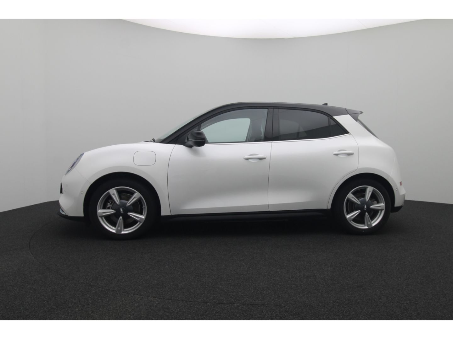 Fahrzeugabbildung GWM ORA 03 126 kW 400 Pro+ mit Wärmepumpe
