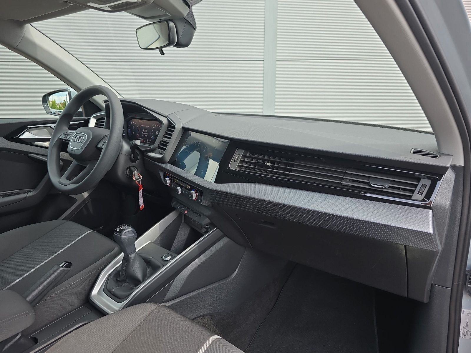 Fahrzeugabbildung Audi A1 Sportback 25 TFSI advanced LED VIRTUAL SHZ