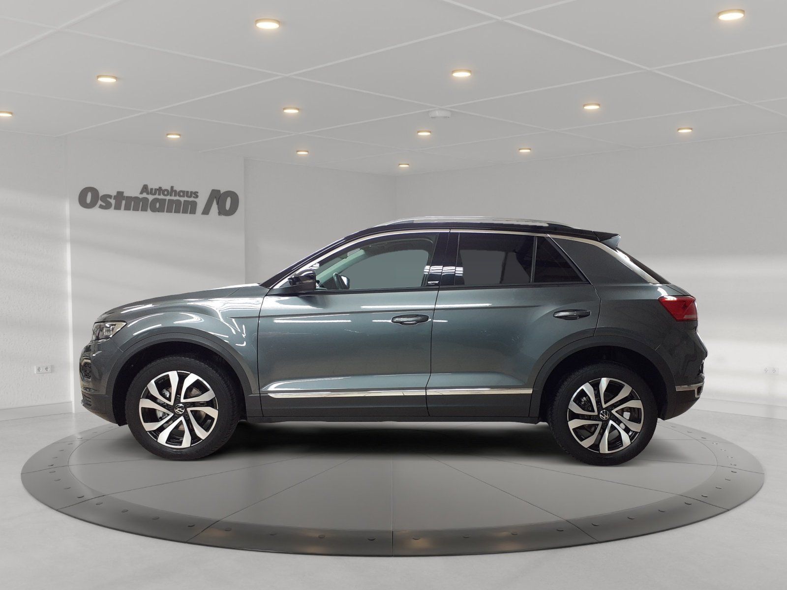 Volkswagen T-Roc 1.5TSI Active LM-Felgen Navi Pano LED foto 3