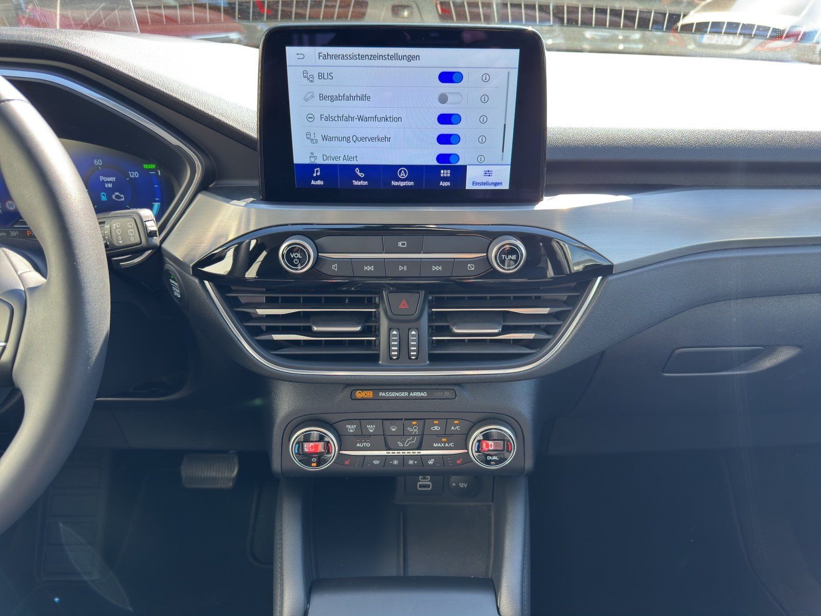 Fahrzeugabbildung Ford Kuga 2.5 PHEV Titanium X Aut./ACC/KAMERA/HUD/B&O