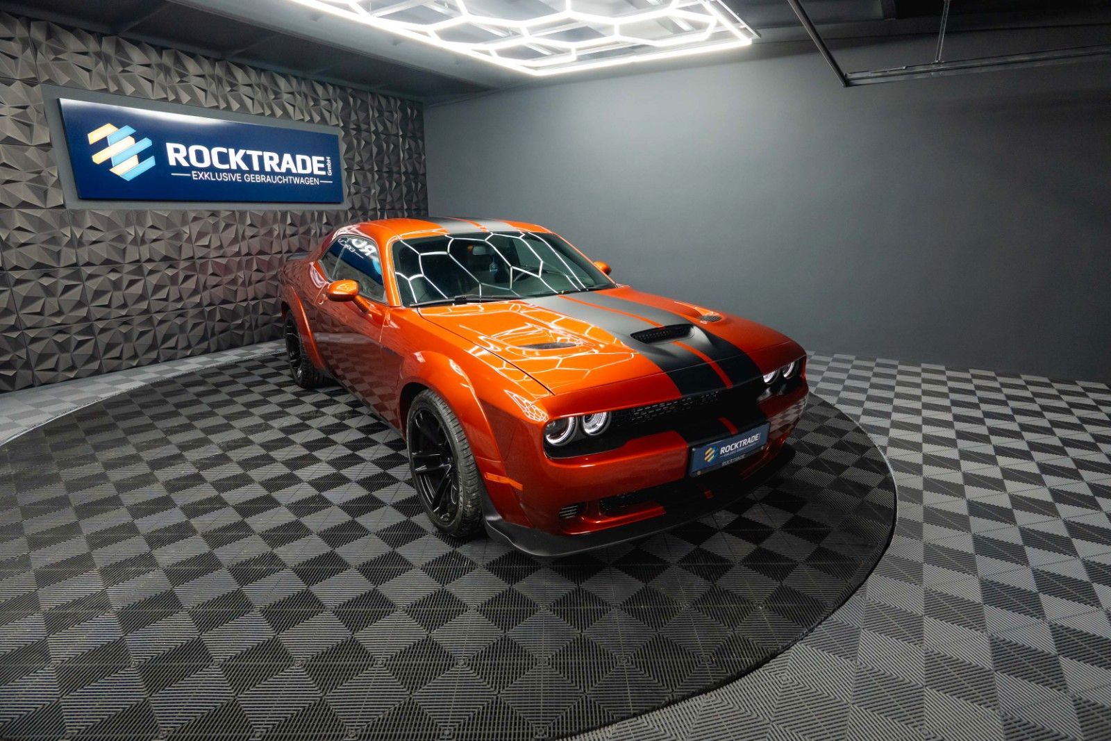 Fahrzeugabbildung Dodge Challenger 5.7 V8 R/T SRT WIDE BODY *LED*19%*
