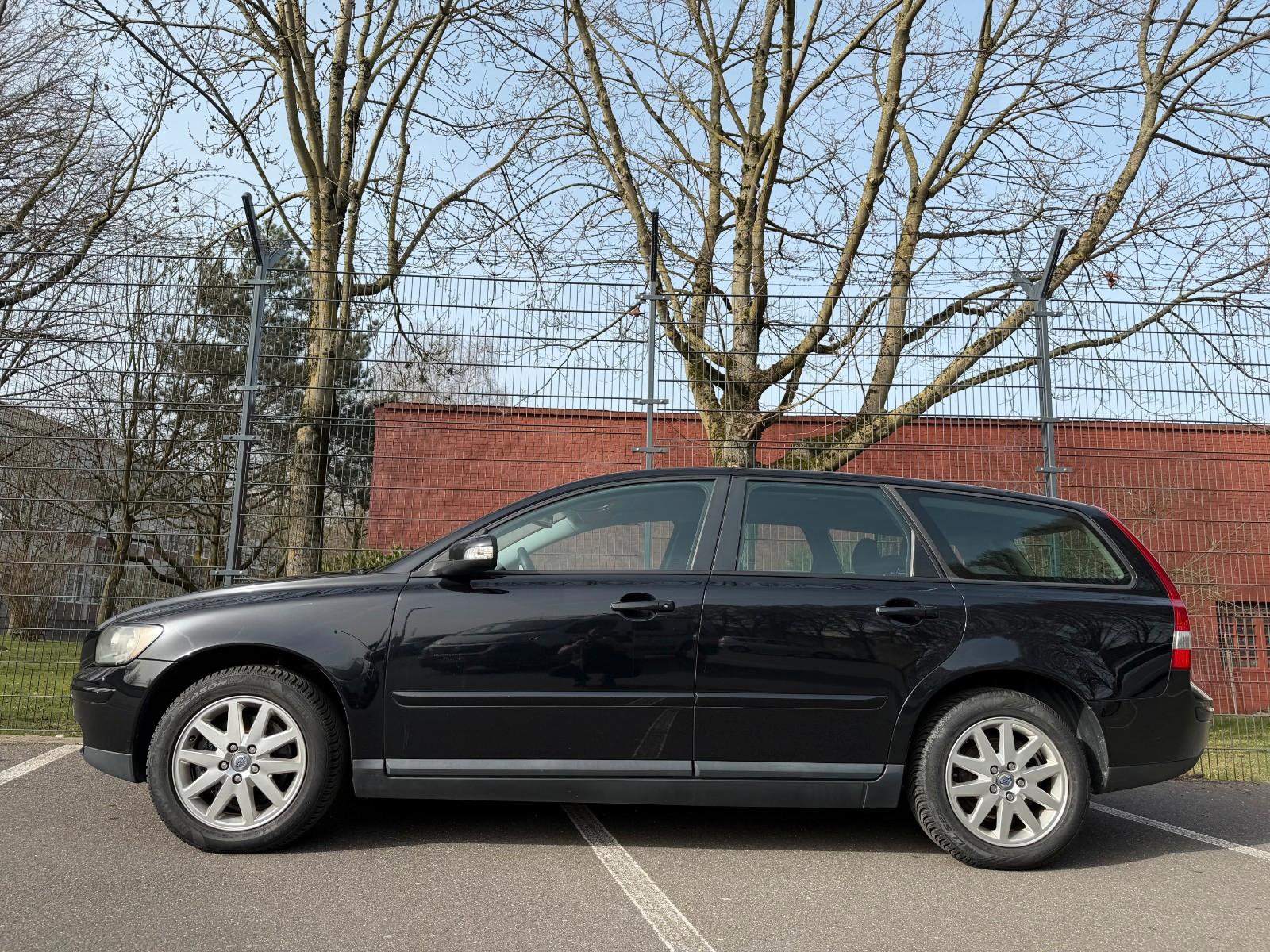Volvo V50 Kombi 2.0 D Momentum