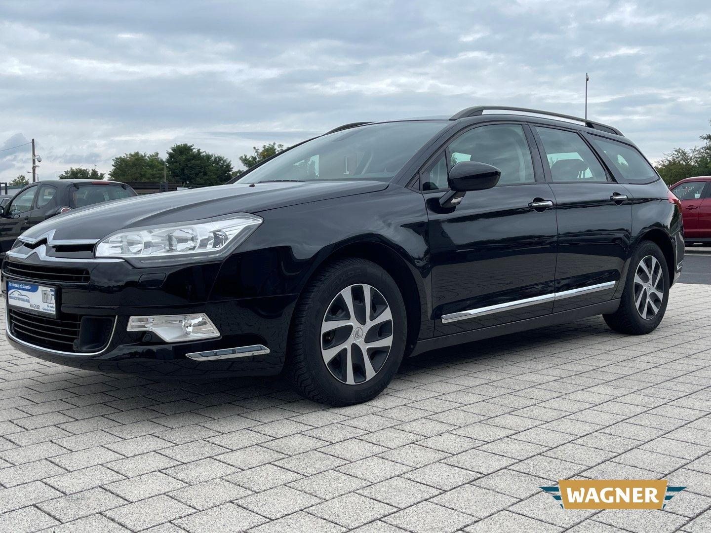 Fahrzeugabbildung Citroën C5 Tourer 1.6 HDi 115 FAP Automatik Navi