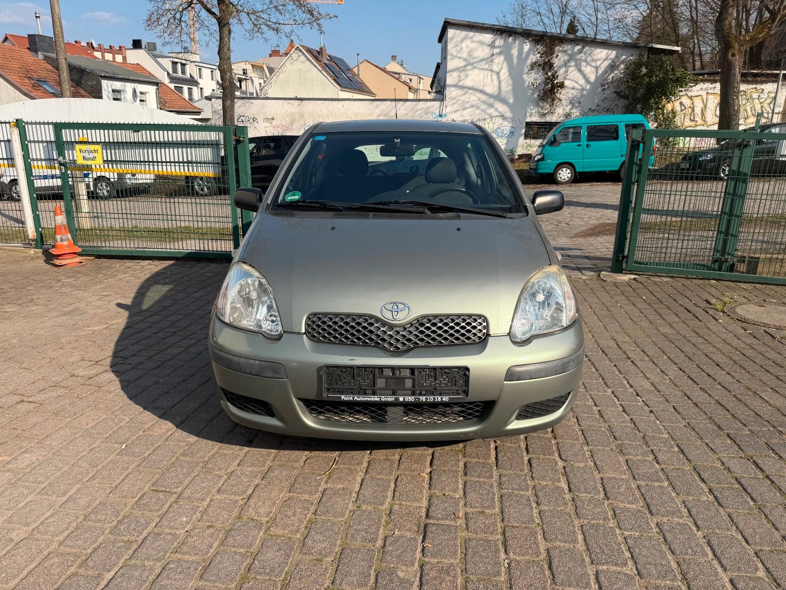 Toyota Yaris 1.0 Sol
