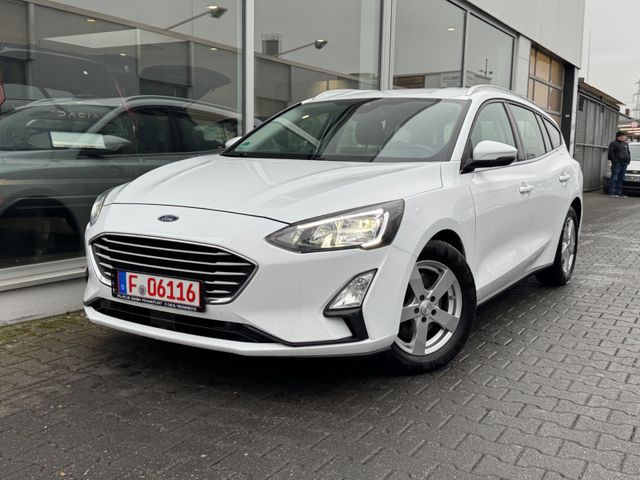 Ford Focus Turnier Cool & Connect PDC/Kamera/Navi/LED